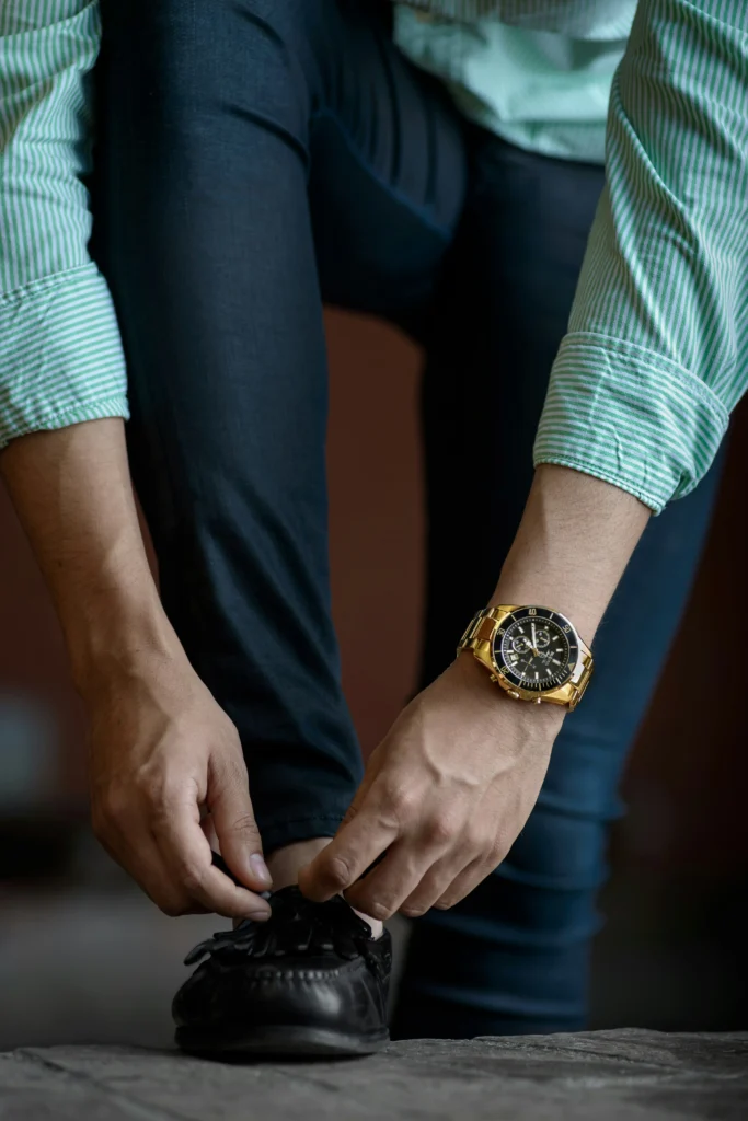 tying shoelaces showing summer style