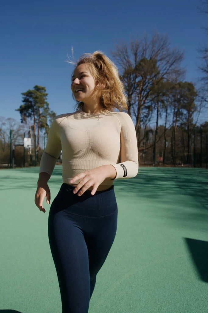 Stay Cool, Stay Stylish: Essential Fabrics for Summer Streetwear - Spandex
