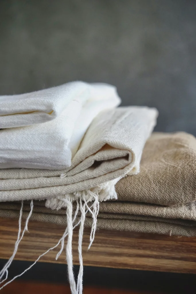 Stay Cool, Stay Stylish: Essential Fabrics for Summer Streetwear - Linen cloth